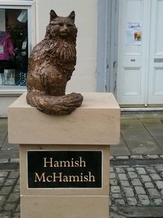 HamishStatua