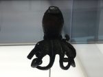 Polipo di bronzo ritrovato sull'Acropoli. Il polipo nell'antichità era il simbolo del mare ma anche della scaltrezza e dell'adattabilità.